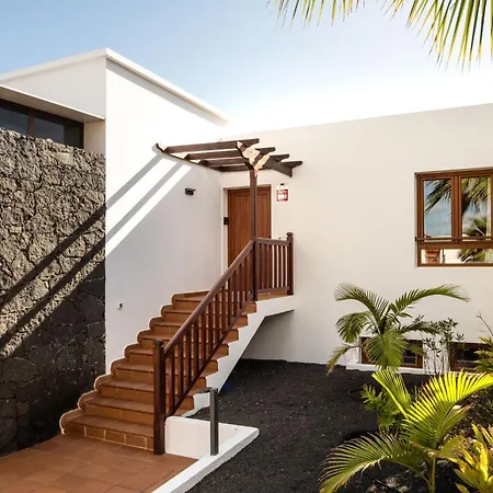 Villa 61 Playablanca Lanzarote Pool Spa Playa Blanca  Exterior foto
